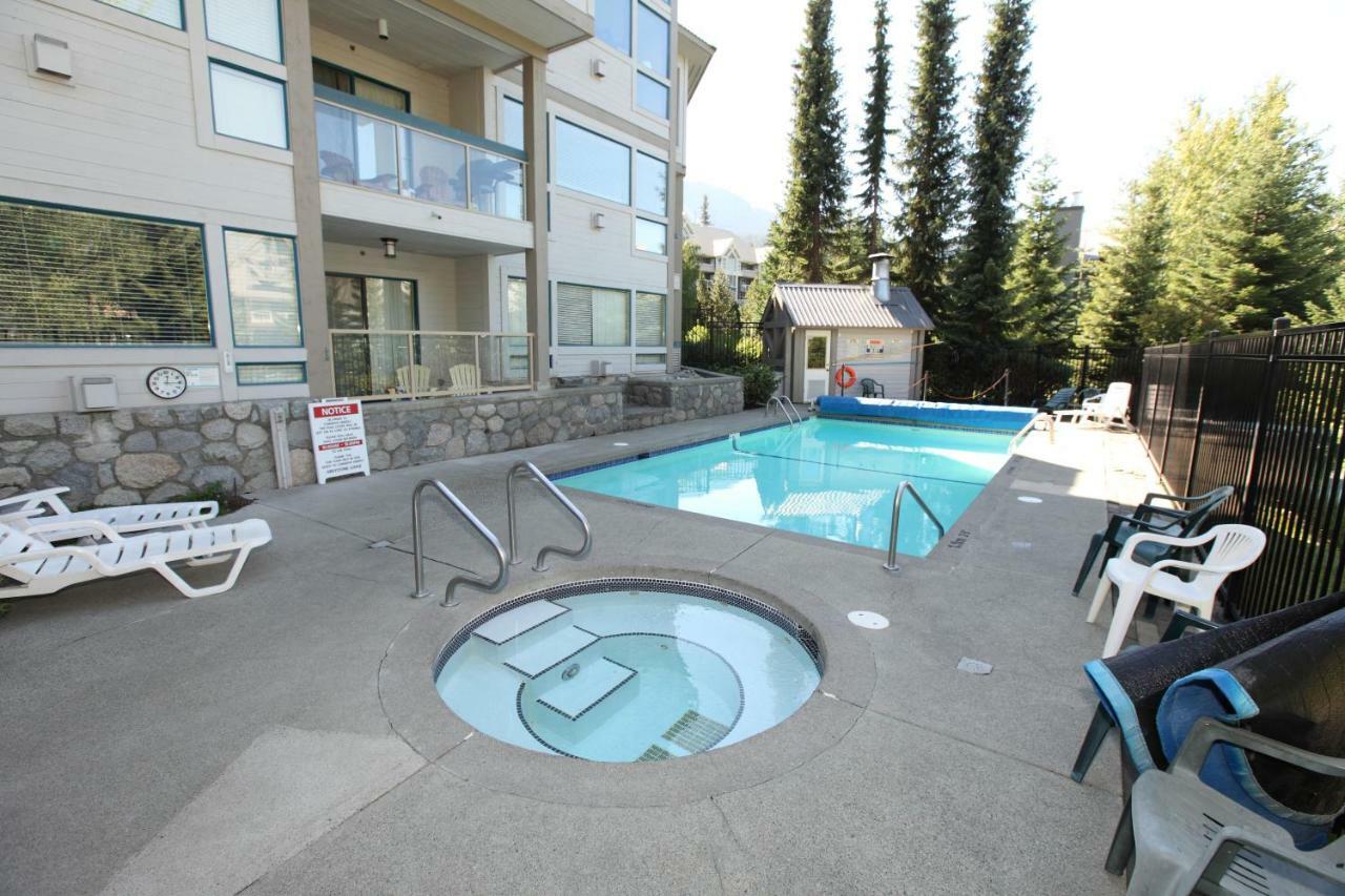 Greystone Lodge Whistler Exterior foto